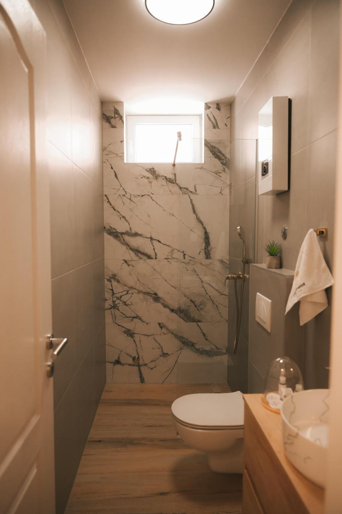 Luxury Jacuzzi Apartment โมสตาร์ ภายนอก รูปภาพ